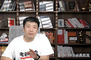 曼晚：奥纳纳担心他若去踢非洲杯，可能会失去曼联一门的位置